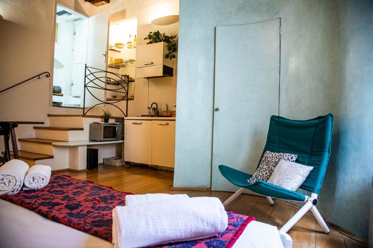Studio In Tornabuoni Within A Renaissance Building Appartamento *